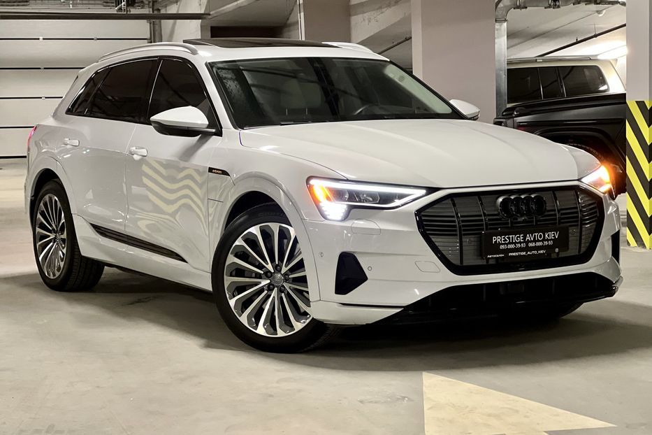 Продам Audi E-Tron 2019 года в Киеве