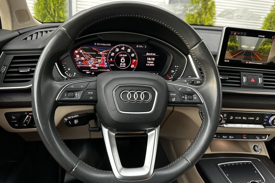 Продам Audi Q3 Exclusive Design 2018 года в Киеве