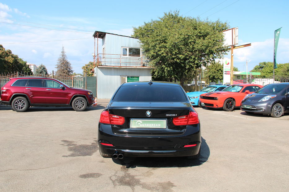 Продам BMW 328 RWD SULEV 2012 года в Одессе