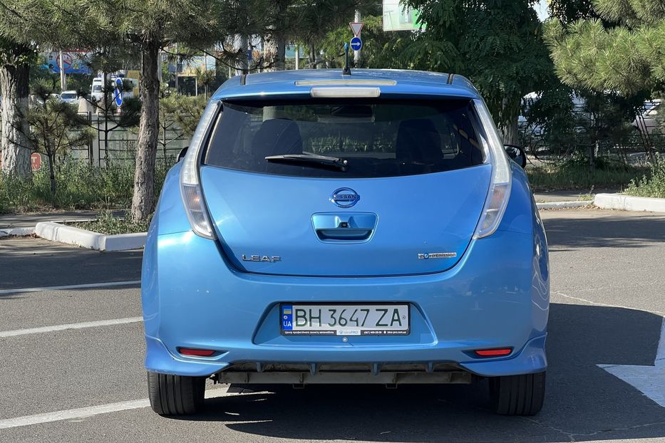 Продам Nissan Leaf 34 kw 2012 года в Одессе