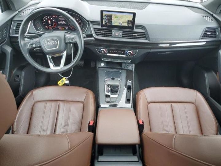 Продам Audi Q5  PREMIUM PLUS 2019 года в Одессе