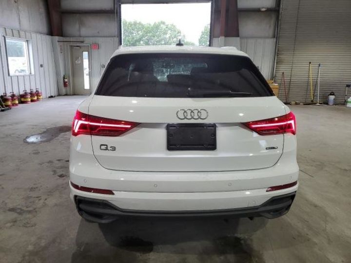 Продам Audi Q3  PREMIUM S LINE 45 2023 года в Виннице