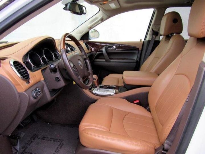 Продам Buick Enclave 2017 года в Черновцах
