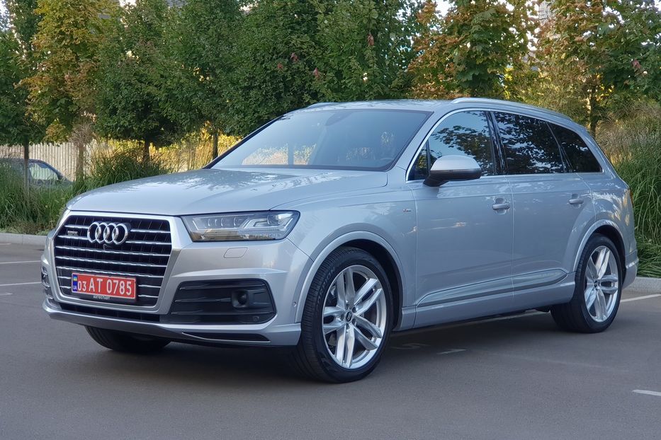 Продам Audi Q7 S-Line 2016 года в Киеве