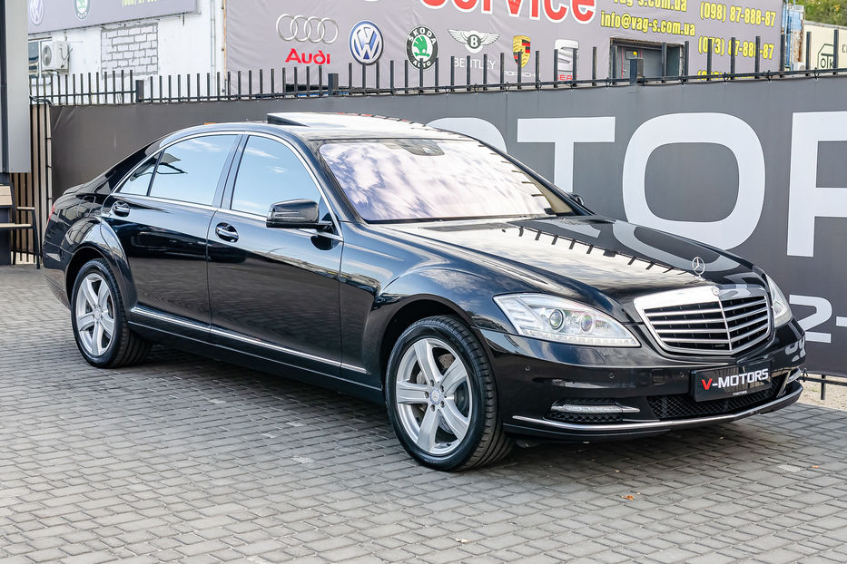 Продам Mercedes-Benz S-Class 500L 4Matic 2010 года в Киеве