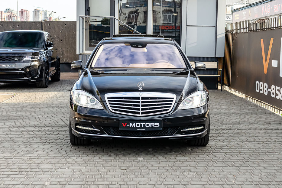Продам Mercedes-Benz S-Class 500L 4Matic 2010 года в Киеве