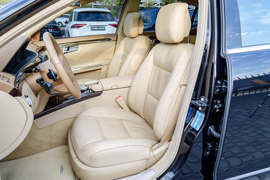 Продам Mercedes-Benz S-Class 500L 4Matic 2010 года в Киеве