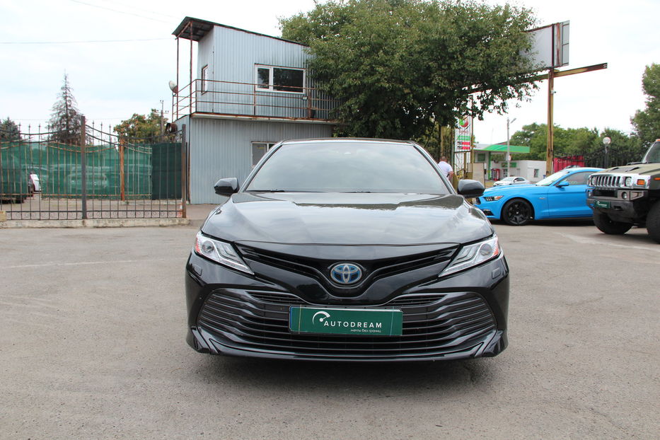 Продам Toyota Camry Hybrid LE 2017 года в Одессе