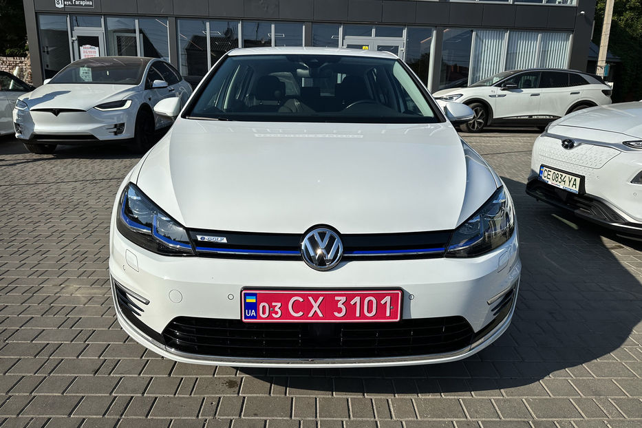 Продам Volkswagen e-Golf 36kWt 2020 года в Черновцах