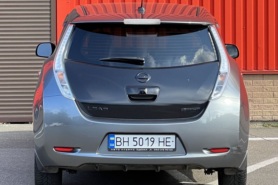 Продам Nissan Leaf 2015 года в Одессе