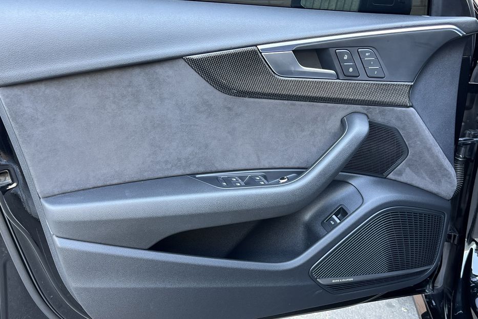 Продам Audi S4 Quattro  2019 года в Одессе