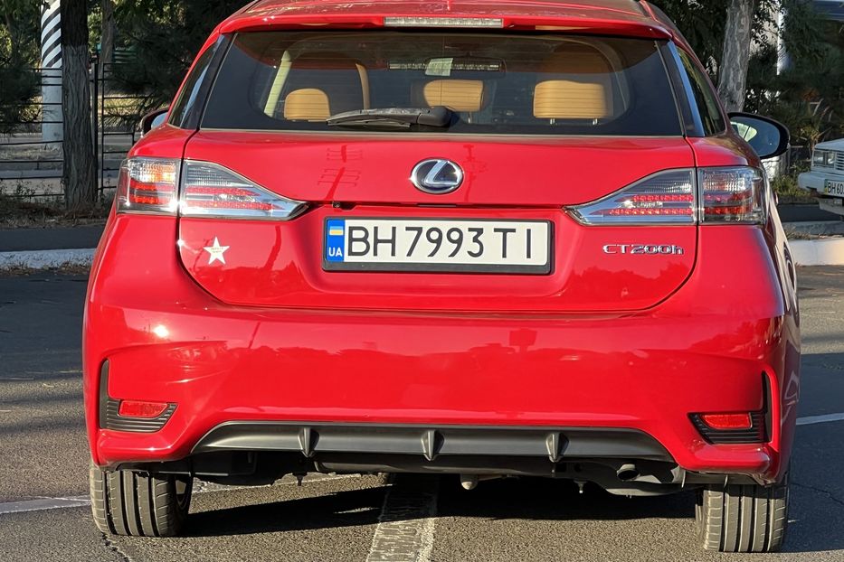Продам Lexus CT 200H Hybrid  2016 года в Одессе