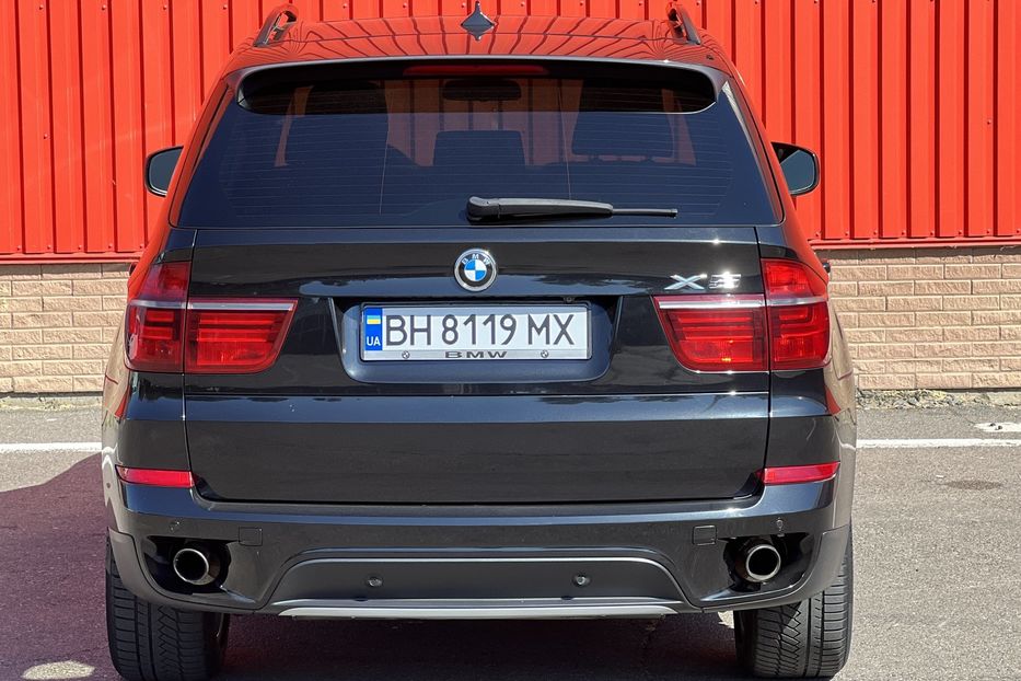 Продам BMW X5 2013 года в Одессе