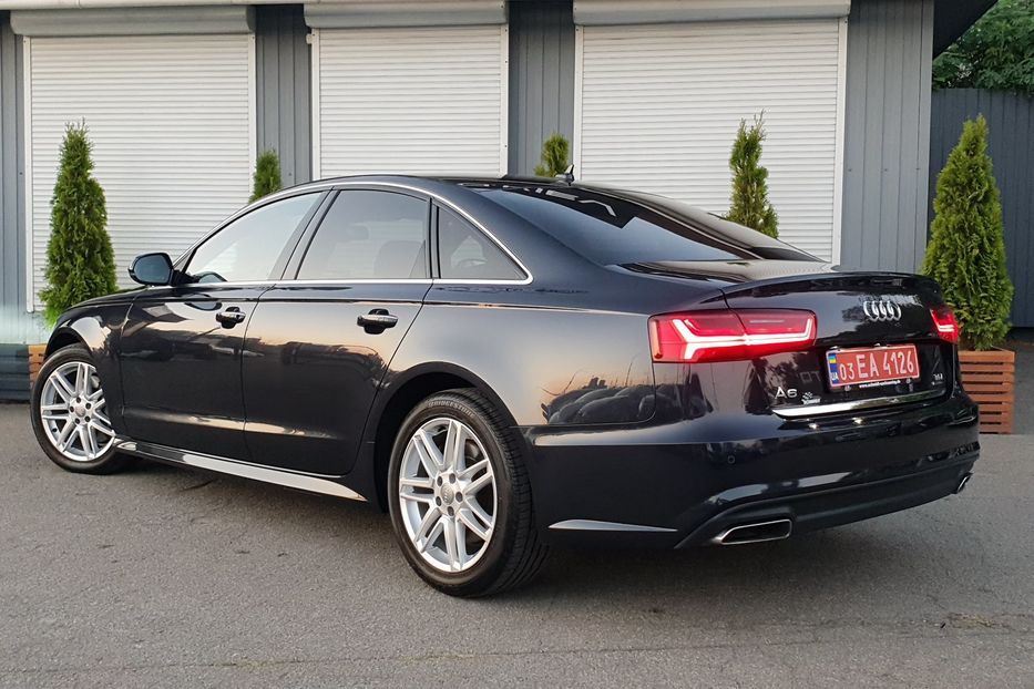 Продам Audi A6 Quattro 2018 года в Киеве