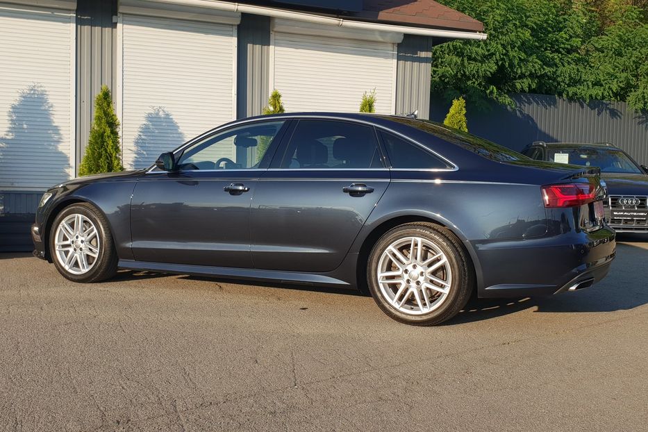 Продам Audi A6 Quattro 2018 года в Киеве