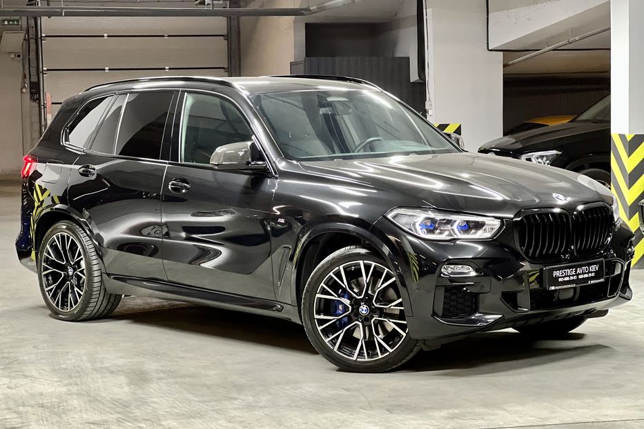 Продам BMW X5 2020 года в Киеве