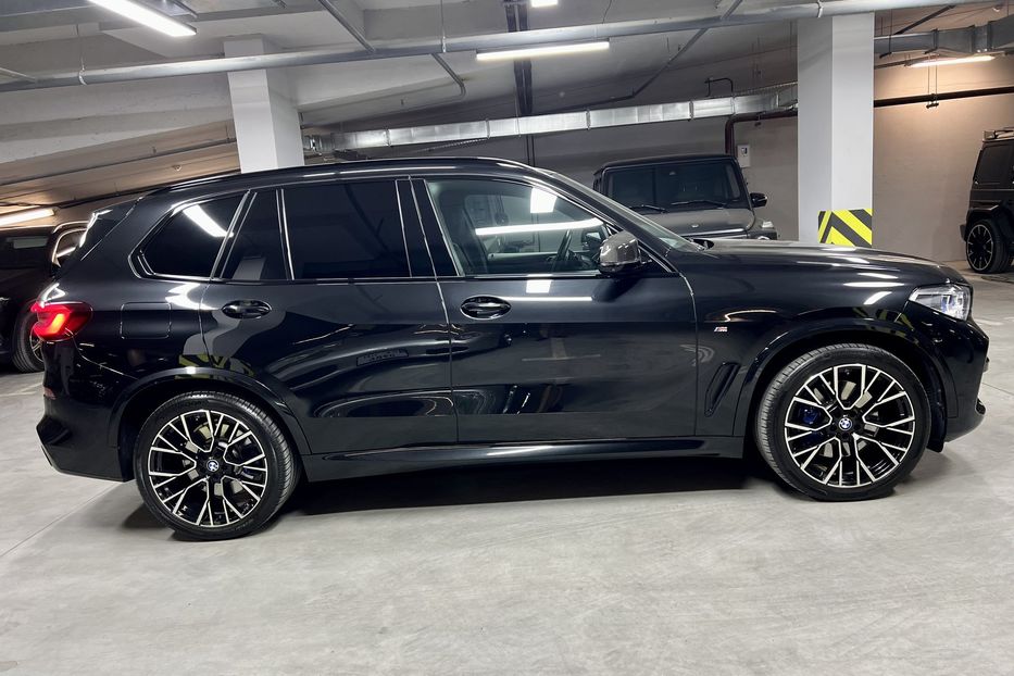 Продам BMW X5 2020 года в Киеве