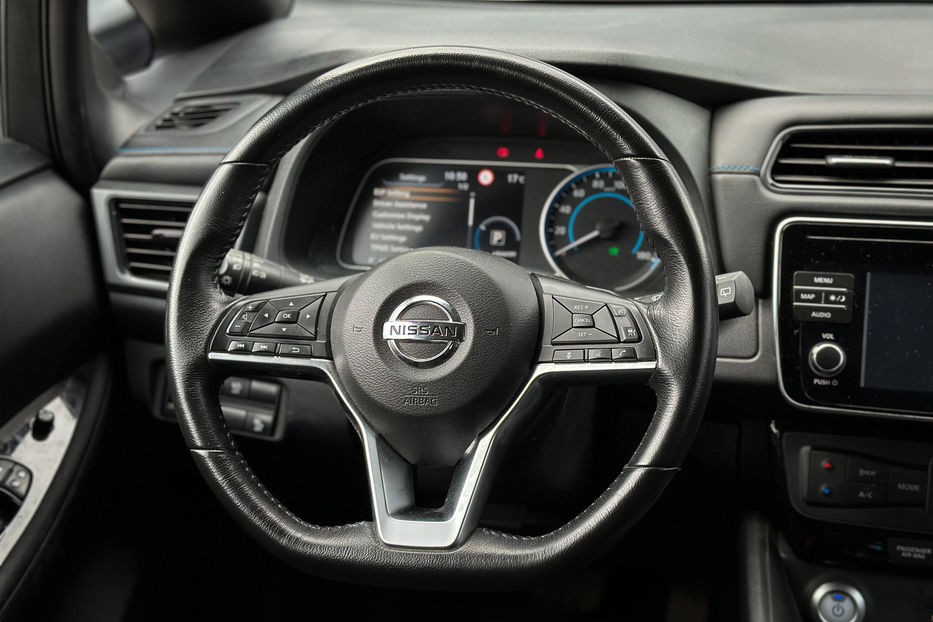Продам Nissan Leaf 2018 года в Черновцах