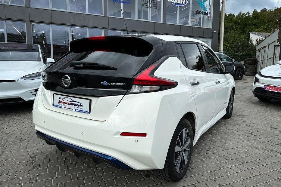 Продам Nissan Leaf 2018 года в Черновцах