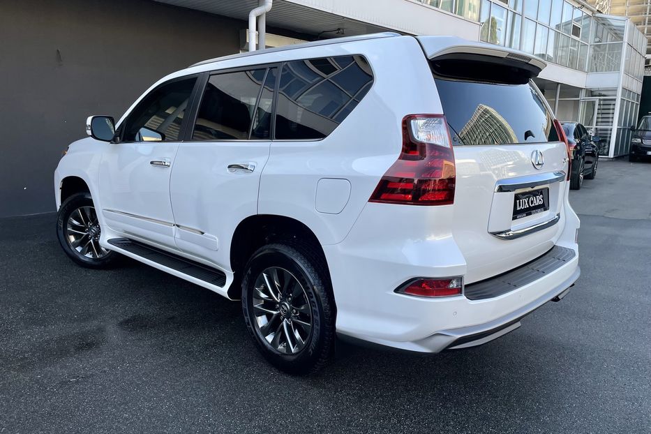 Продам Lexus GX 460 PREMIUM SPORT 2019 года в Киеве