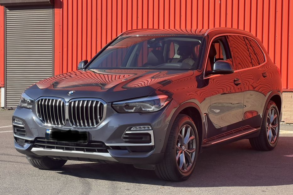 Продам BMW X5 Official 2019 года в Одессе