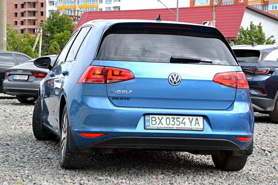 Продам Volkswagen e-Golf 2015 года в Хмельницком