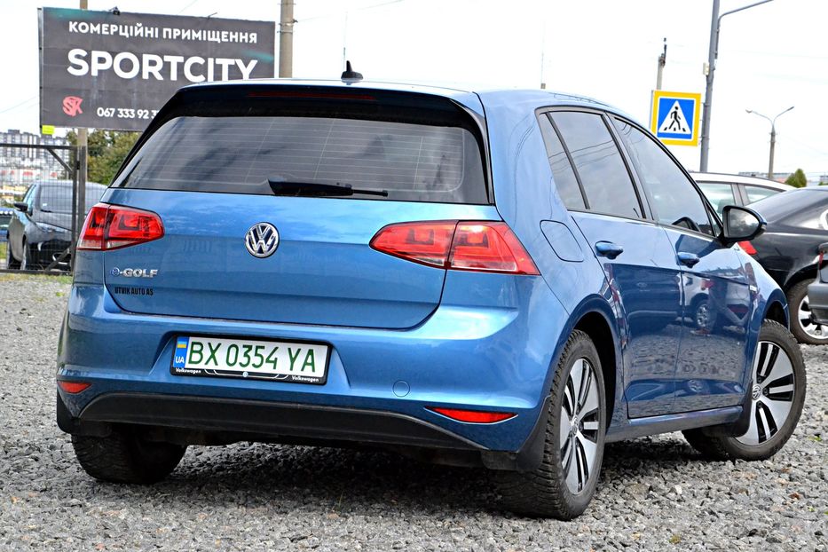 Продам Volkswagen e-Golf 2015 года в Хмельницком