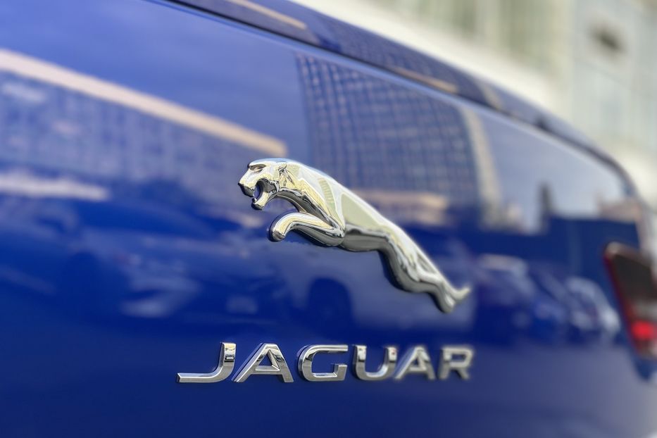 Продам Jaguar F-Pace SE 2019 года в Киеве
