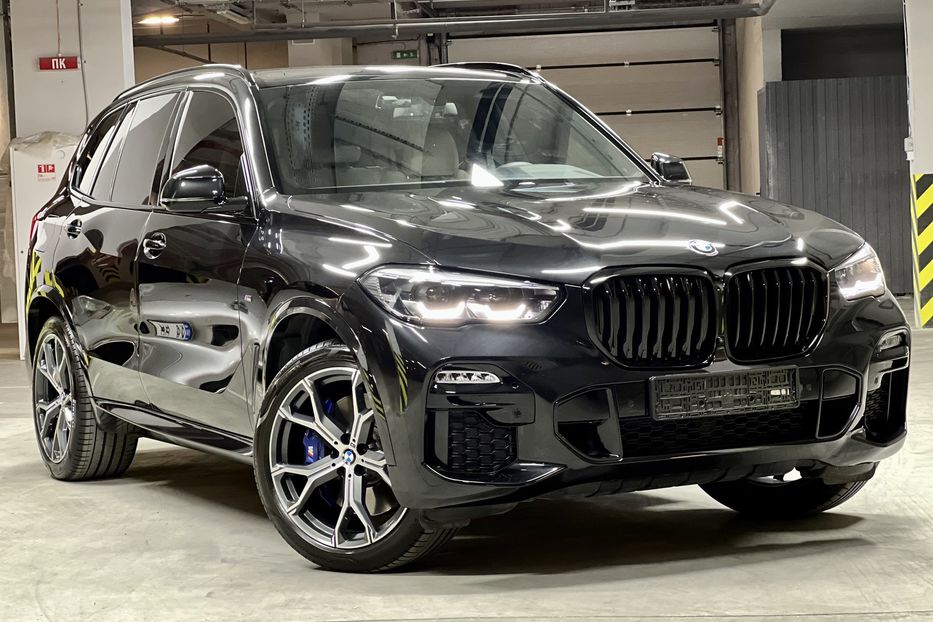 Продам BMW X5 2020 года в Киеве