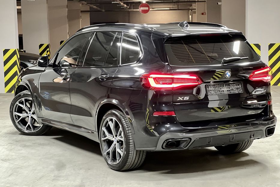 Продам BMW X5 2020 года в Киеве