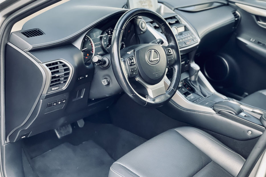 Продам Lexus NX 200 Business 2015 года в Одессе