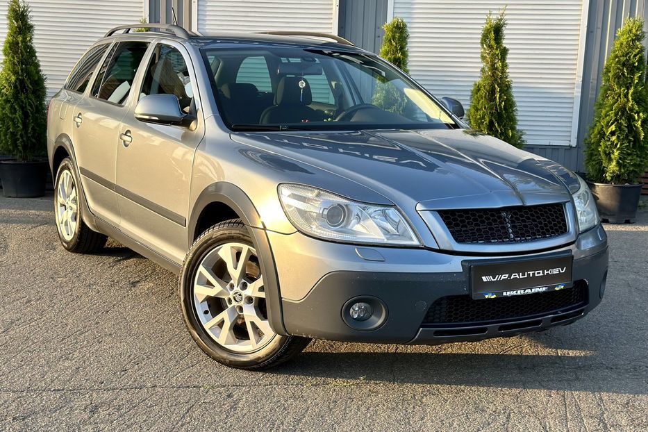 Продам Skoda Octavia Octavia Scout 2012 года в Киеве