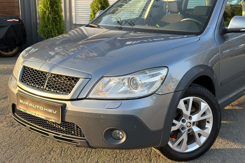 Продам Skoda Octavia Octavia Scout 2012 года в Киеве