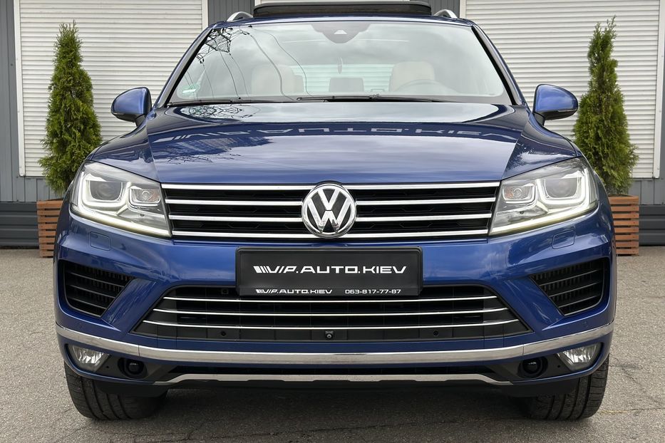 Продам Volkswagen Touareg Exclusive Edition  2017 года в Киеве