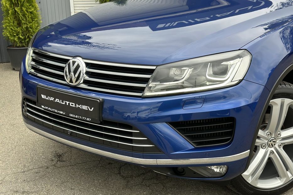 Продам Volkswagen Touareg Exclusive Edition  2017 года в Киеве