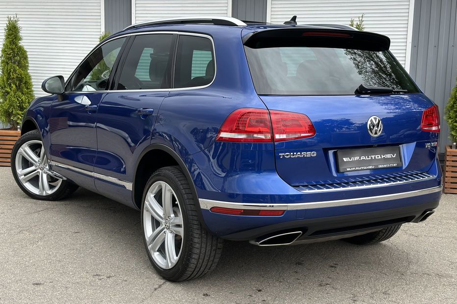 Продам Volkswagen Touareg Exclusive Edition  2017 года в Киеве