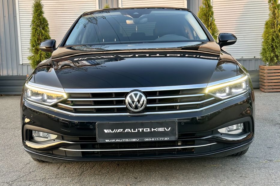 Продам Volkswagen Passat B8 РЕСТАЙЛИНГ  2019 года в Киеве