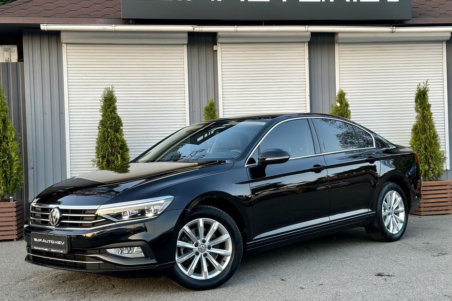 Продам Volkswagen Passat B8 РЕСТАЙЛИНГ  2019 года в Киеве