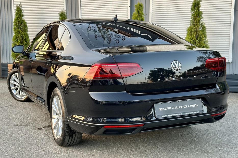 Продам Volkswagen Passat B8 РЕСТАЙЛИНГ  2019 года в Киеве