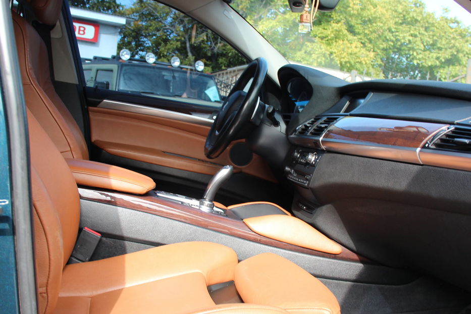 Продам BMW X6 E 71 (FL) 35i  Steptronic  2012 года в Одессе