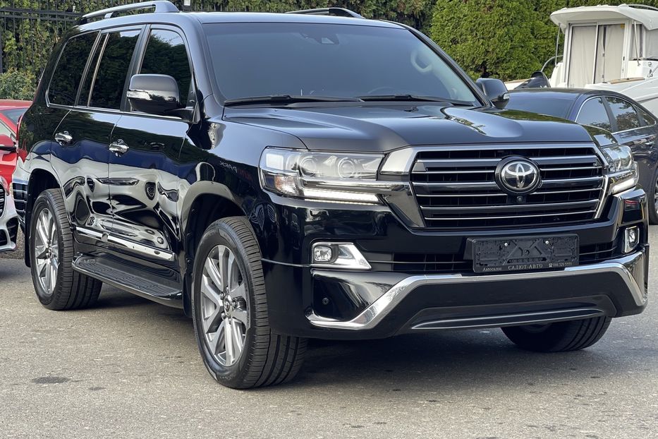 Продам Toyota Land Cruiser 200 SE Special Edition 2017 года в Киеве