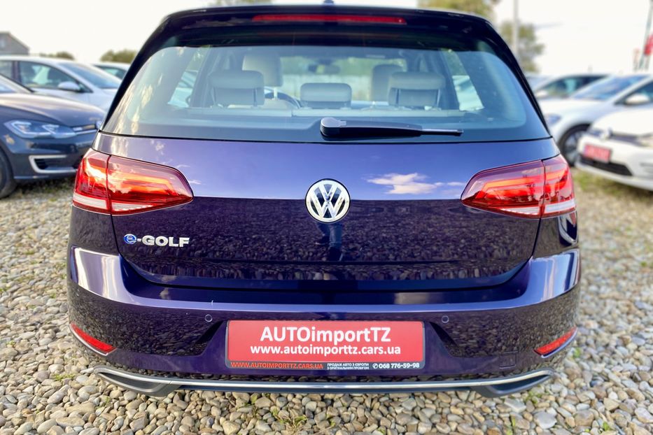 Продам Volkswagen e-Golf FULL LED,Шкіра,Дюнаудіо,Круїз 2019 года в Львове