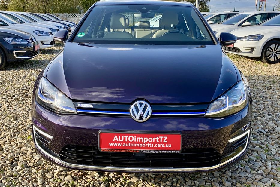 Продам Volkswagen e-Golf FULL LED,Шкіра,Дюнаудіо,Круїз 2019 года в Львове