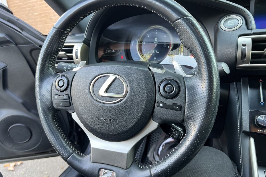 Продам Lexus IS 250 F-SPORT 2014 года в Одессе