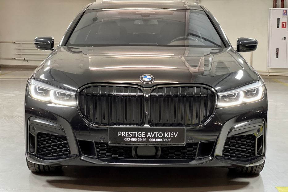 Продам BMW 760 2021 года в Киеве