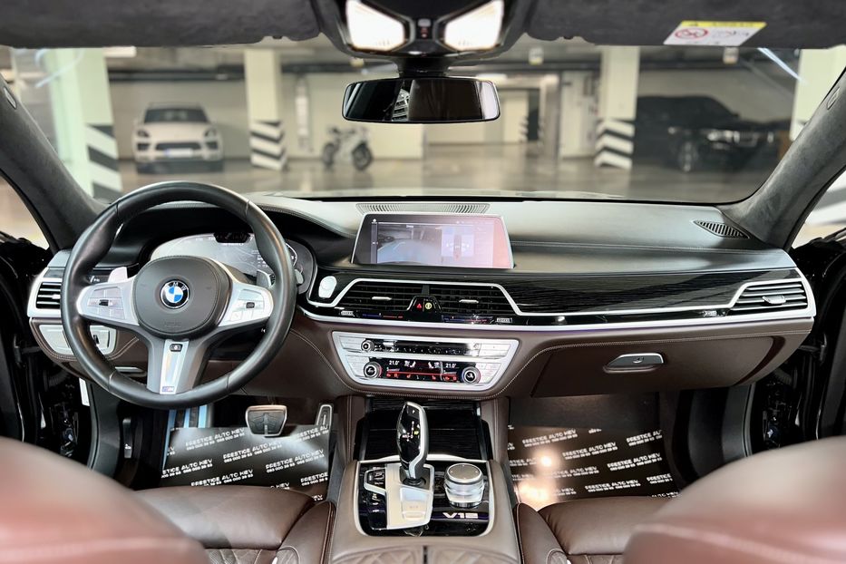 Продам BMW 760 2021 года в Киеве