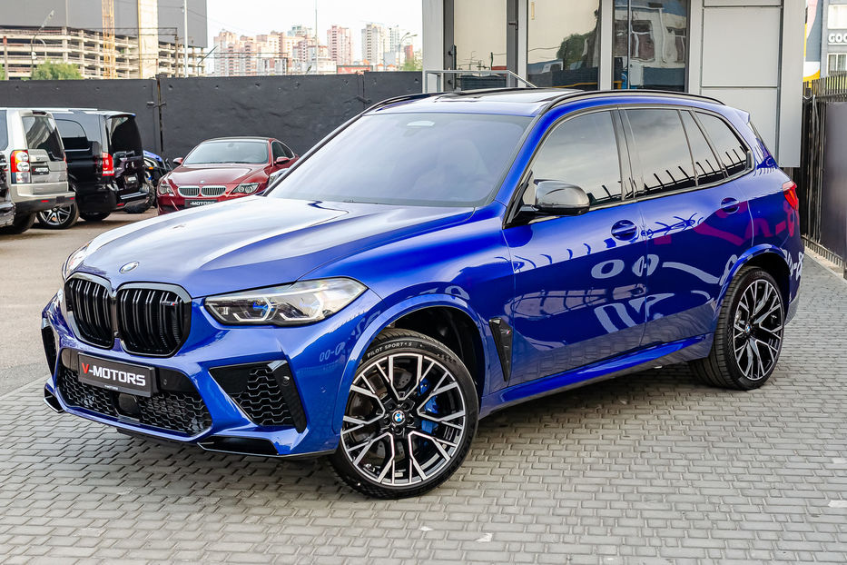 Продам BMW X5 M Competition 2022 года в Киеве