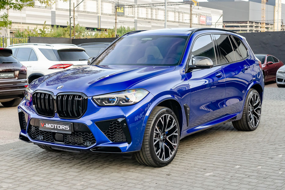 Продам BMW X5 M Competition 2022 года в Киеве