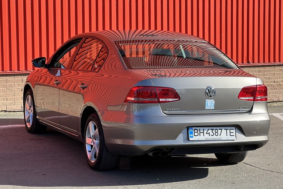 Продам Volkswagen Passat B7 Diesel 2011 года в Одессе