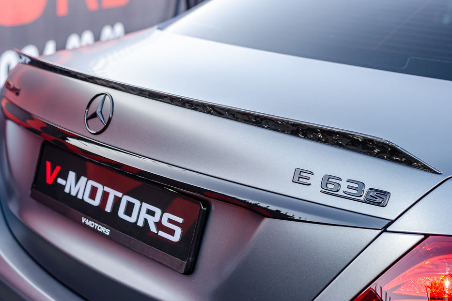 Продам Mercedes-Benz E-Class 63S AMG 2018 года в Киеве